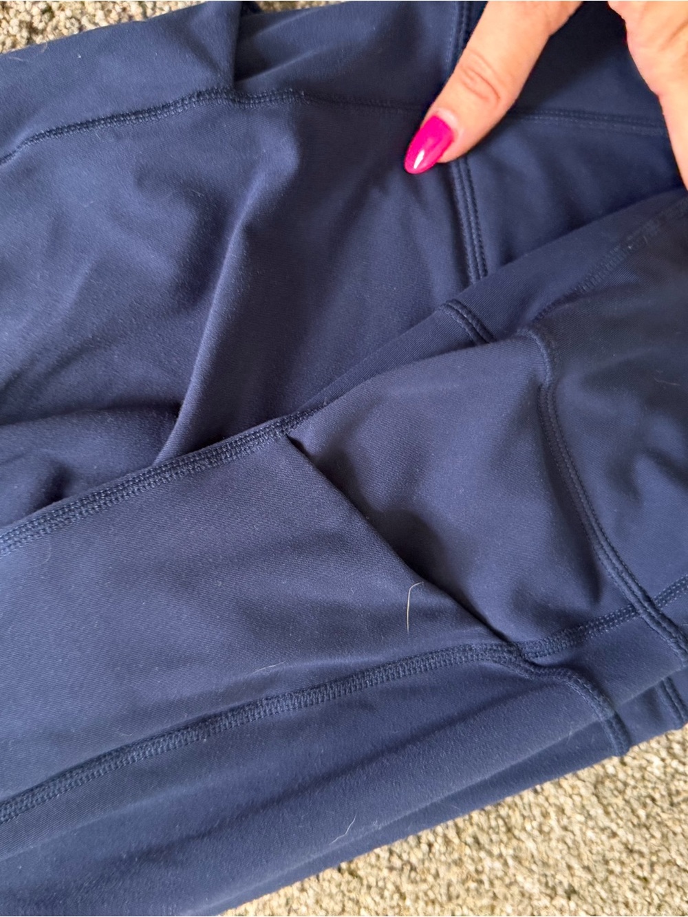 Women’s navy fabletics leggings - Picture 4 of 4